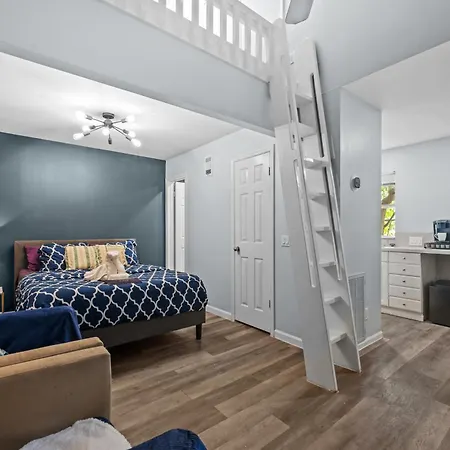 Chic Bohemian Loft Close To Montrose Downtown And Med Center Houston Exterior photo